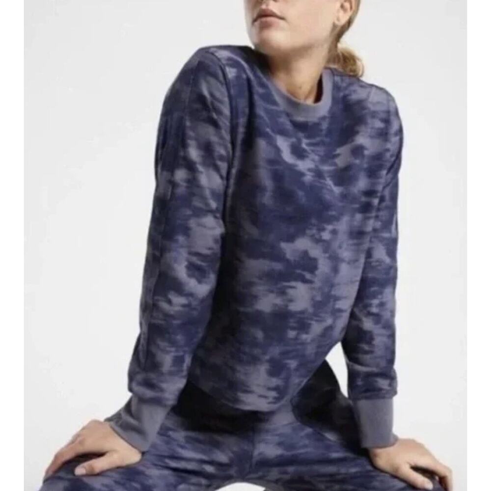 Athleta Navy and Gray Tie-Dye Crewneck Sweatshirt